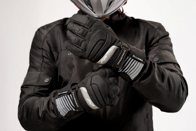MAVERIC NEGRO